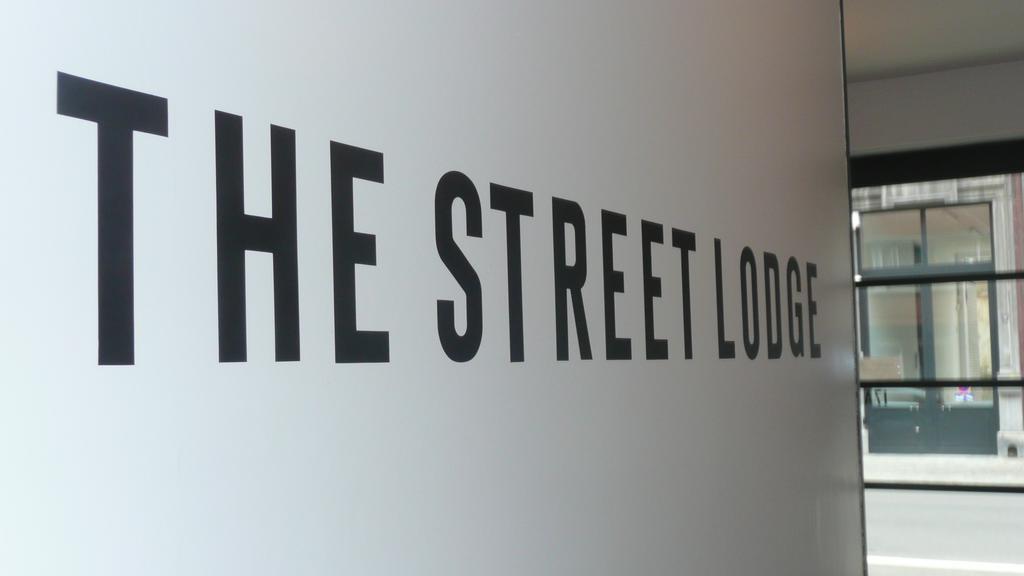 B&B The Street Lodge Liège Exterior foto